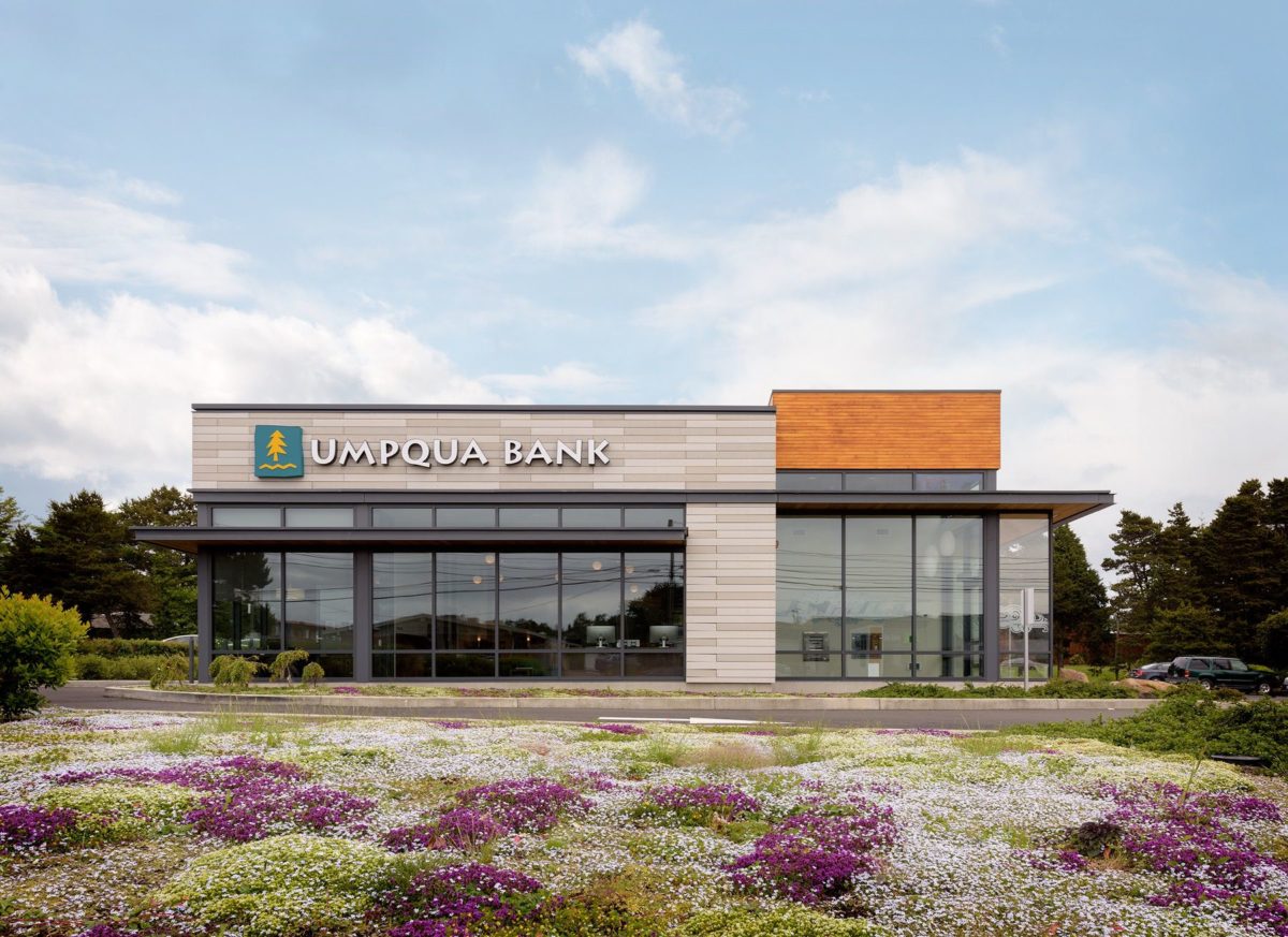 Umpqua Bank Multiple Projects R&H Construction